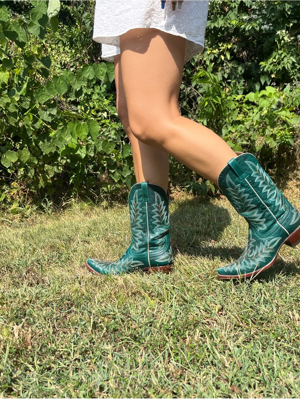 Ariat Teal Embroidered Western Cowgirl Boots - Picture 2 of 7